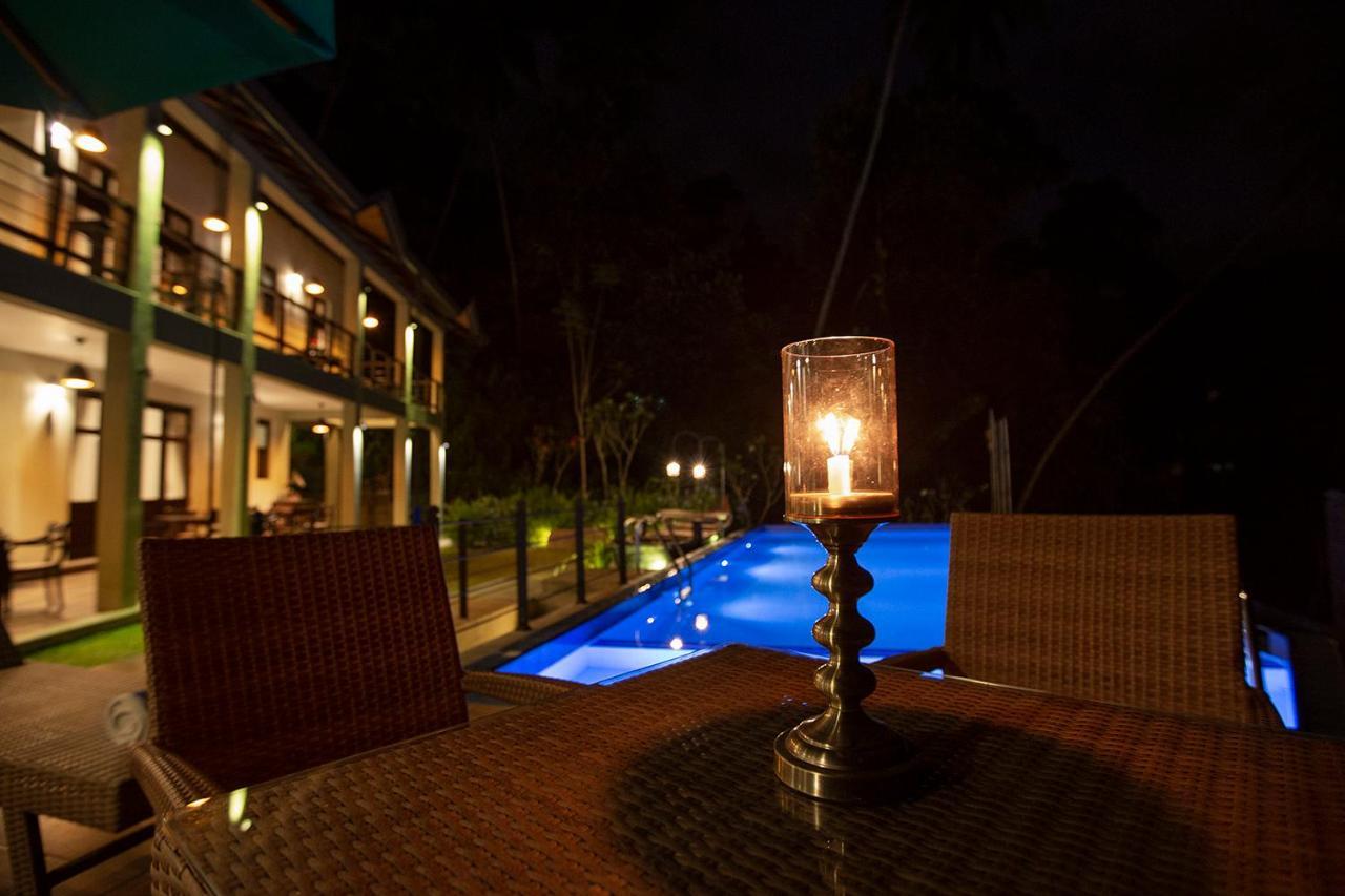 Huluganga Ridge, Kandy Karalliyadda Exteriör bild
