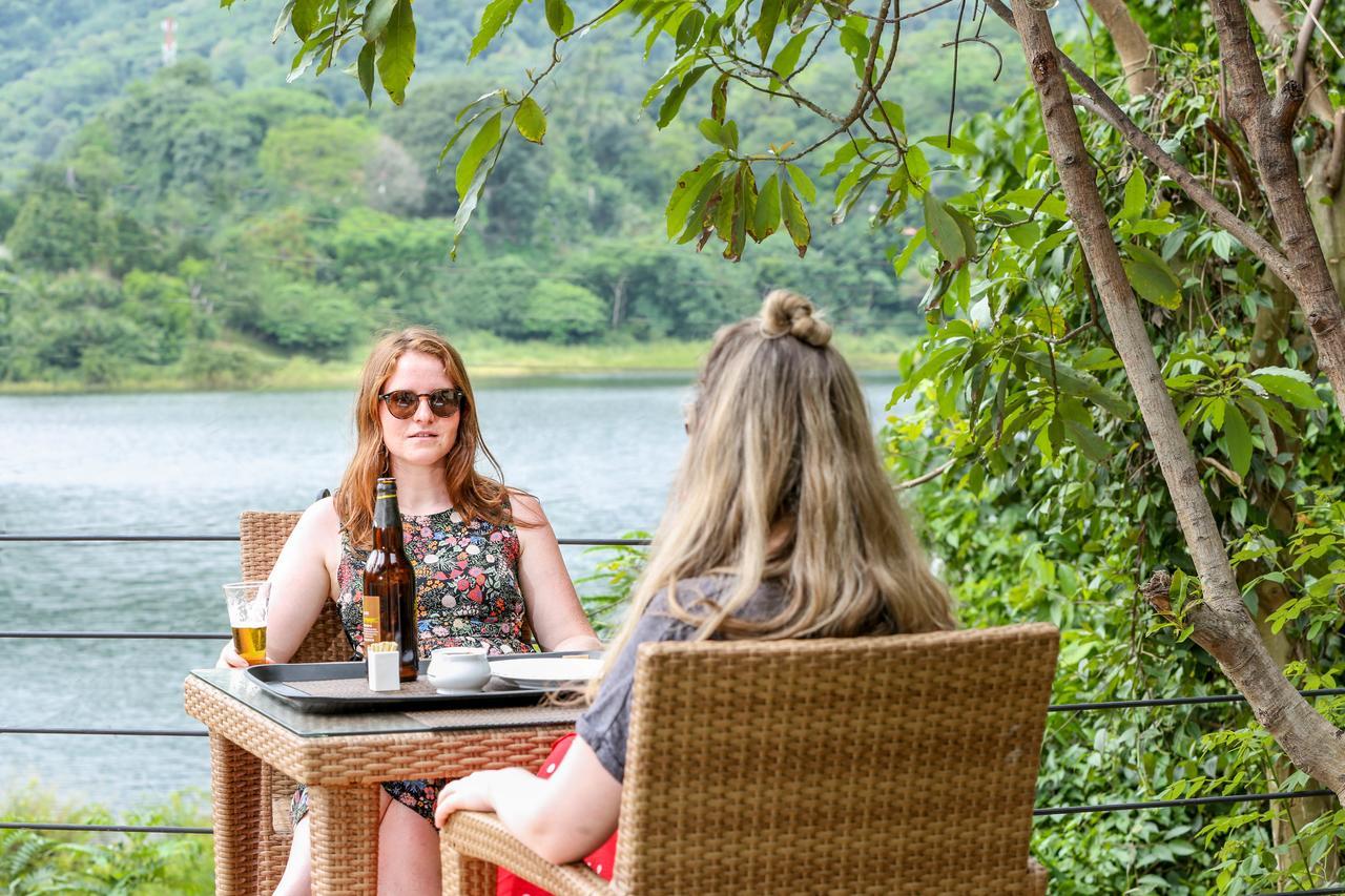 Huluganga Ridge, Kandy Karalliyadda Exteriör bild